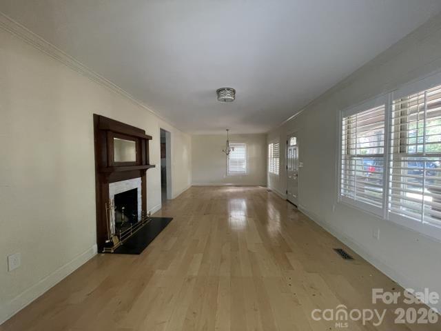 1512 Ivey Dr, Charlotte, NC 28205
