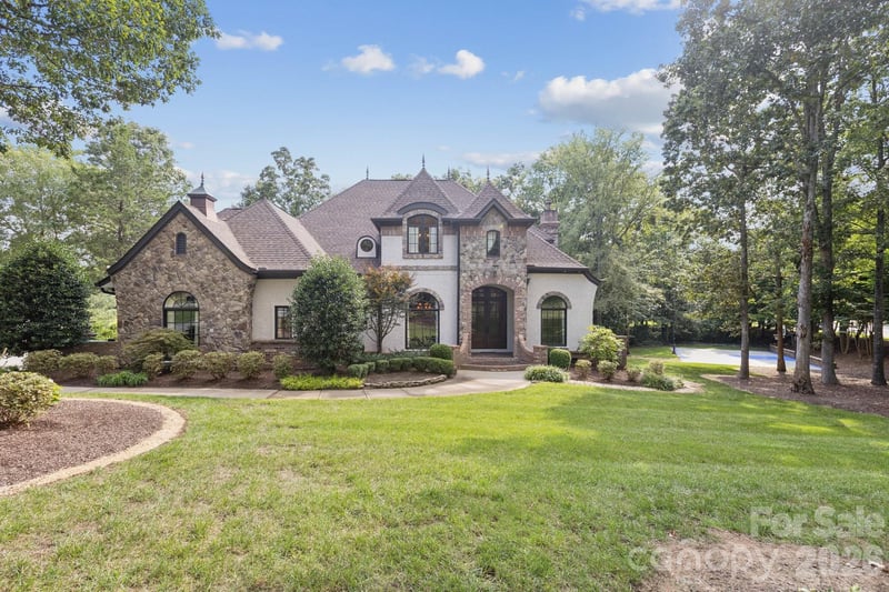 2900 Cutter Ct, Waxhaw, NC 28173