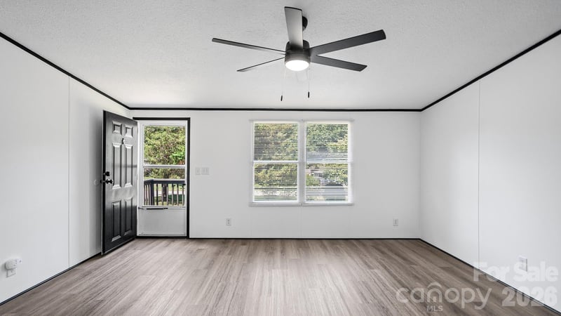 913 Grace Dr, Stanley, NC 28164