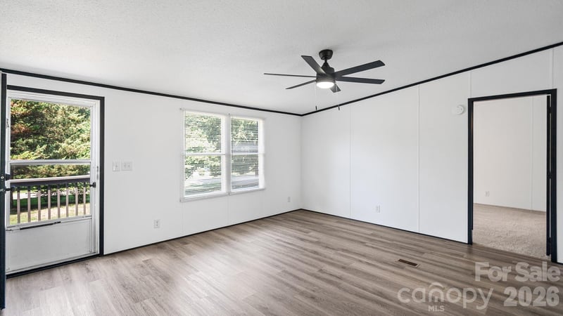 913 Grace Dr, Stanley, NC 28164