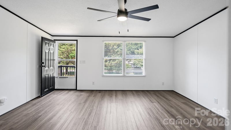 913 Grace Dr, Stanley, NC 28164