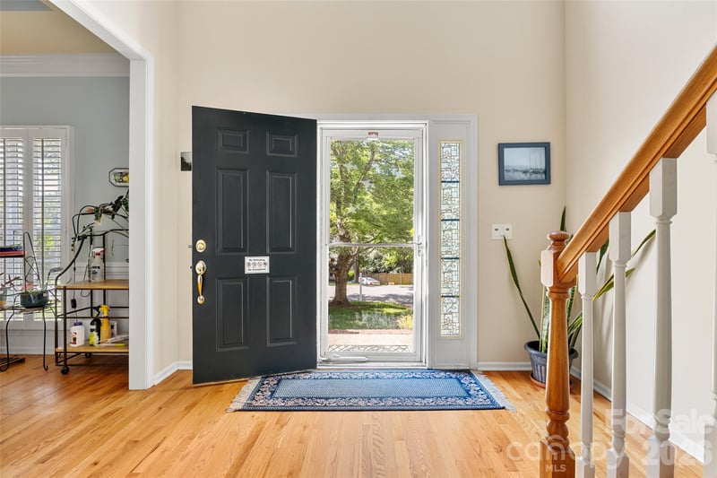 1116 Blueberry Ln, Charlotte, NC 28226