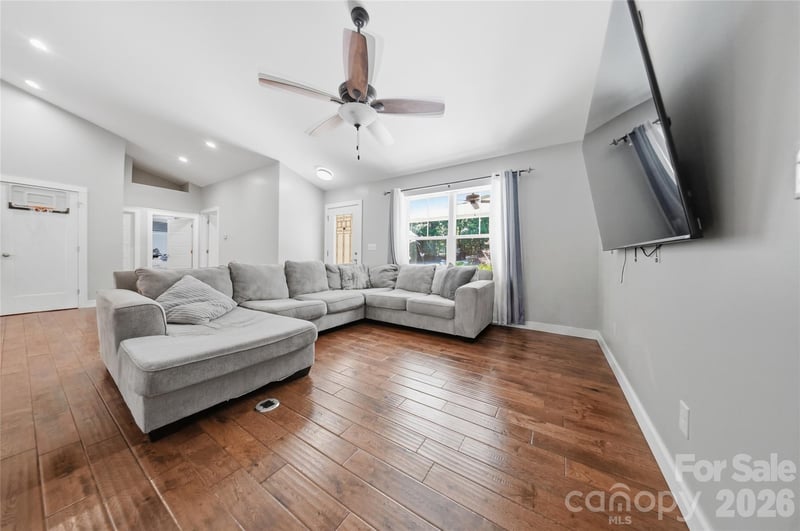 1555 Riverview Rd, Lincolnton, NC 28092