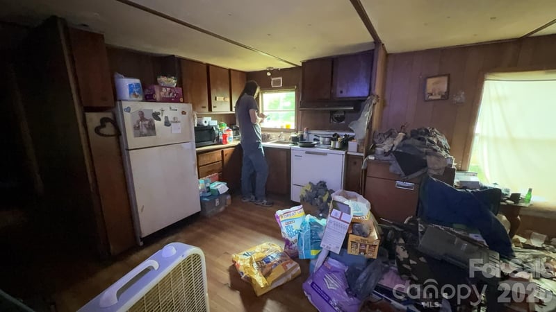 922 Us 70 None, Morganton, NC 28655