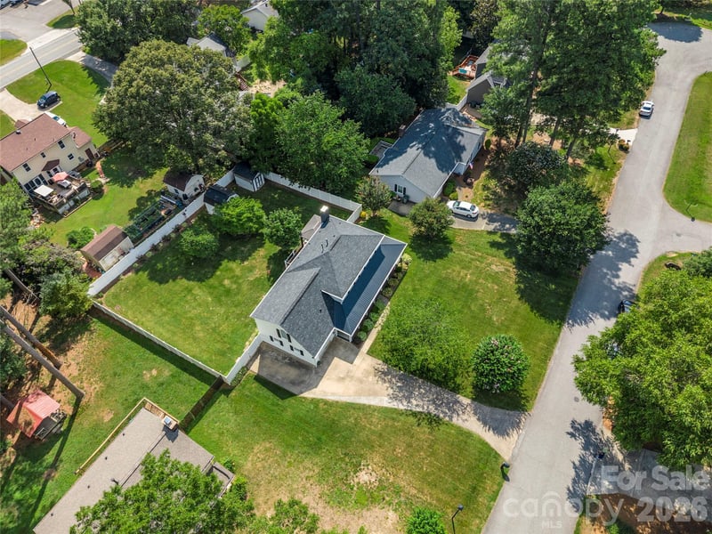 1401 Rivermont Dr, Gastonia, NC 28054
