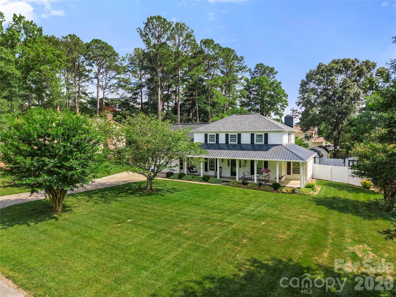 1401 Rivermont Dr, Gastonia, NC 28054