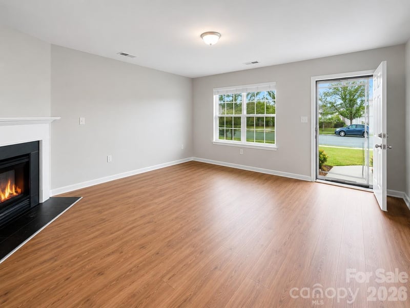 220 Hunslet Cir, Charlotte, NC 28206