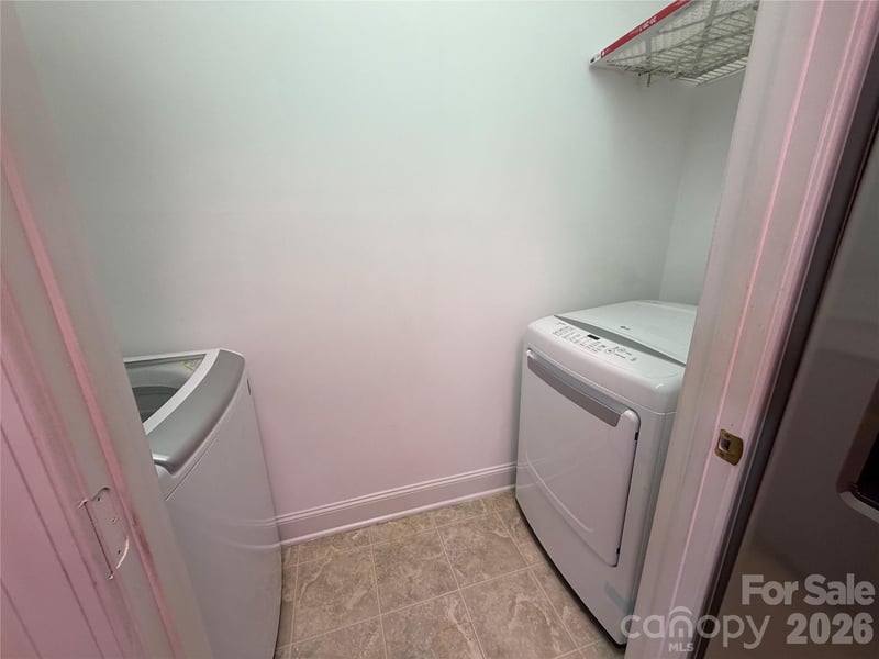 892 Trial Pl, Newton, NC 28658