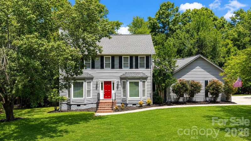 25012 Molokai Dr, Fort Mill, SC 29708