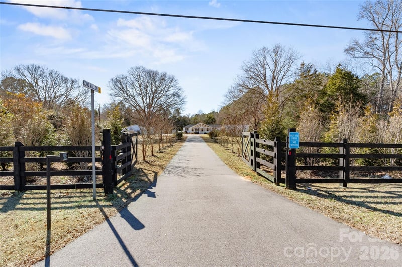 5214 Echo Valley, Great Falls, SC 29055