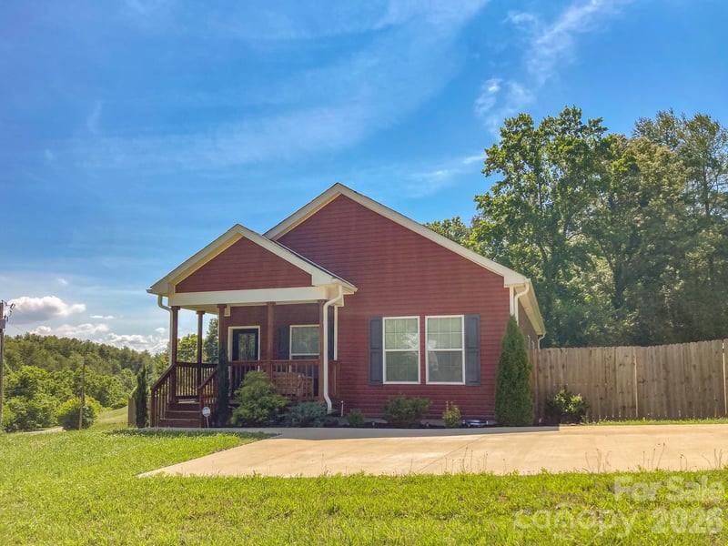 2 Clarks Chapel Extension, Weaverville, NC 28787