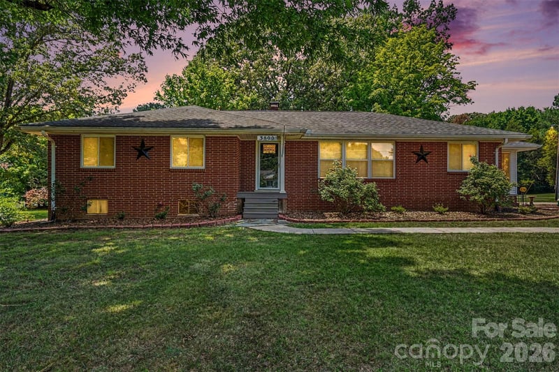 3800 Centergrove Rd, Concord, NC 28025