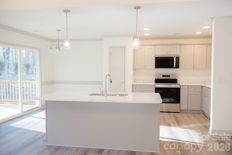 1262 Rainbow Cir, Catawba, SC 29704