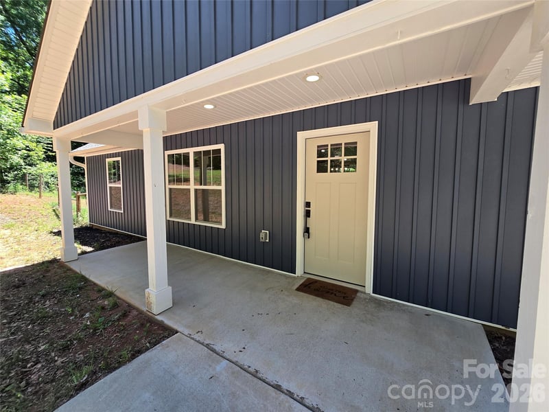 980 Smith Waldrop Rd, Mill Spring, NC 28756