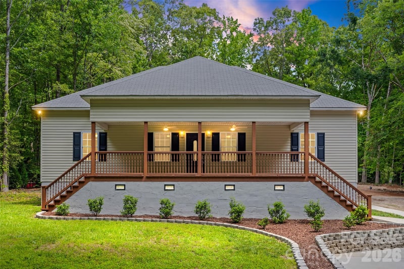 3429 Thoroughbred Ln, York, SC 29745