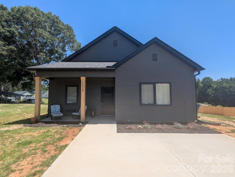 1226 Burris Blvd, Lincolnton, NC 28092