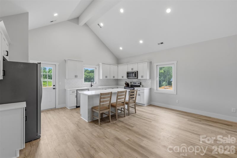 1226 Burris Blvd, Lincolnton, NC 28092