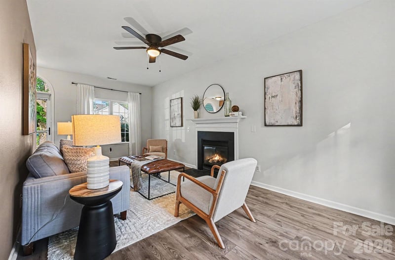 9902 Highlands Crossing Dr, Charlotte, NC 28277