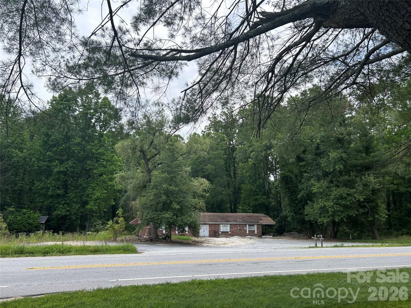 3177 Haywood Rd, Hendersonville, NC 28791