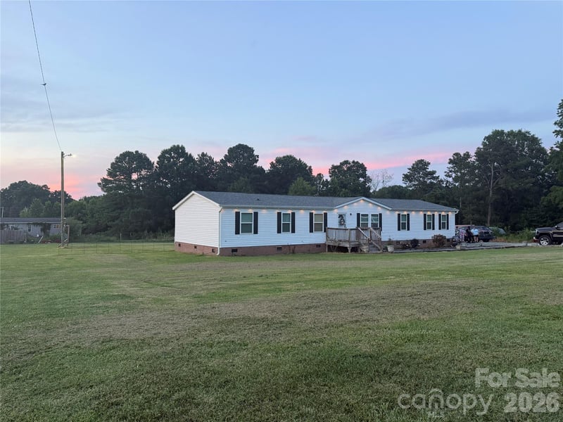 4421 Canal Rd, Marshville, NC 28103