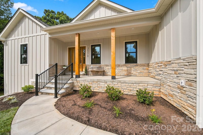 2578 Polo Ln, Maiden, NC 28650