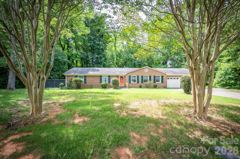 236 Heritage Pl, Mooresville, NC 28115