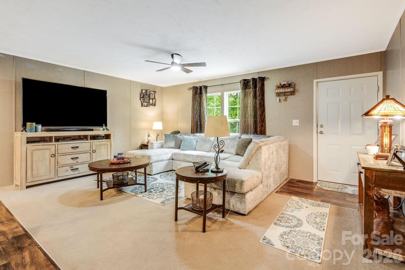 77 Star Flower Rd, Alexander, NC 28701
