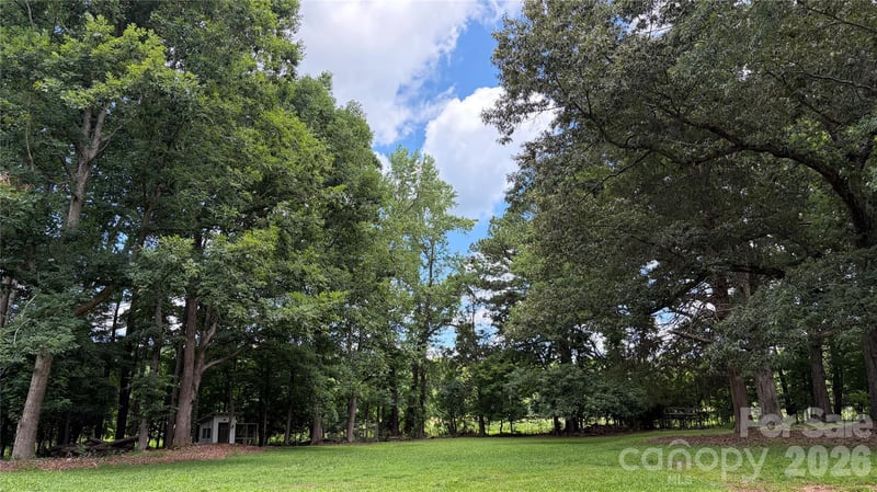 2482 Waxhaw Indian Trail Rd, Waxhaw, NC 28173