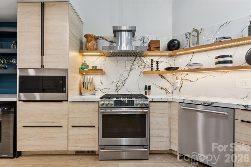 14039 Queens Harbor Rd, Charlotte, NC 28278