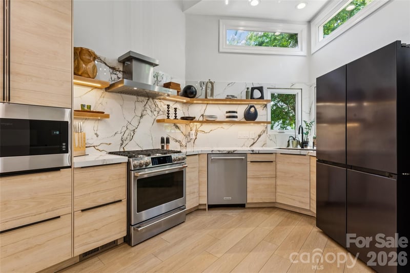14039 Queens Harbor Rd, Charlotte, NC 28278