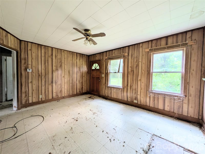 204 Brown Waterson Rd, Cherryville, NC 28021