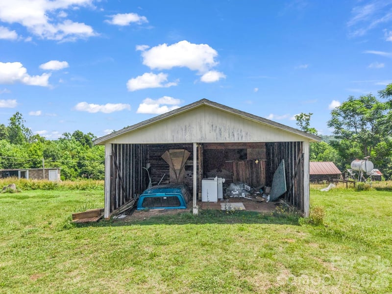 1740 Baber Rd, Rutherfordton, NC 28139