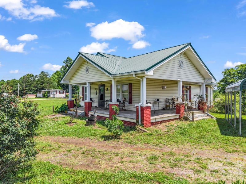 1740 Baber Rd, Rutherfordton, NC 28139