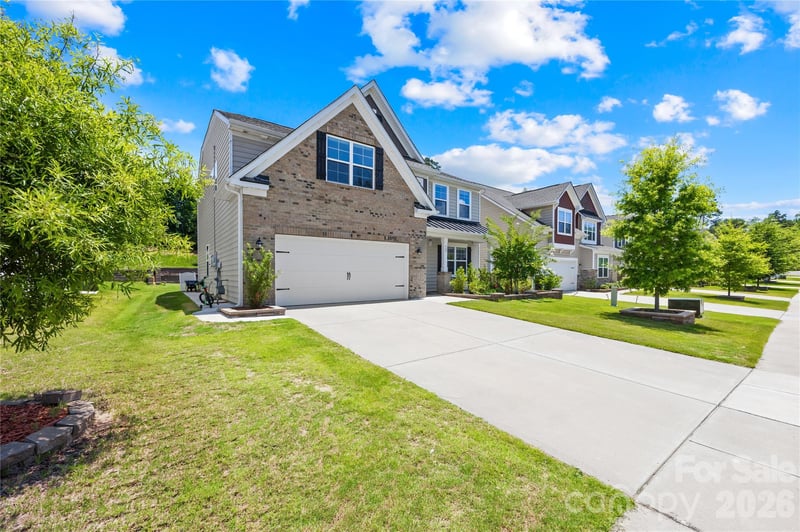 923 Wood Apple Ln, Fort Mill, SC 29708
