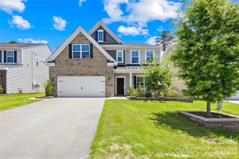 923 Wood Apple Ln, Fort Mill, SC 29708