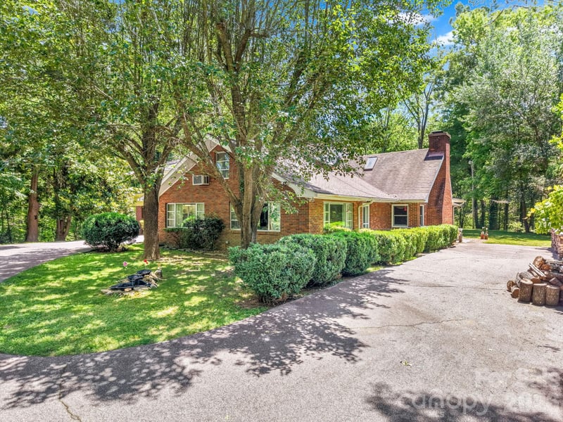 3324 Hwy 28 Rd, Bryson City, NC 28713