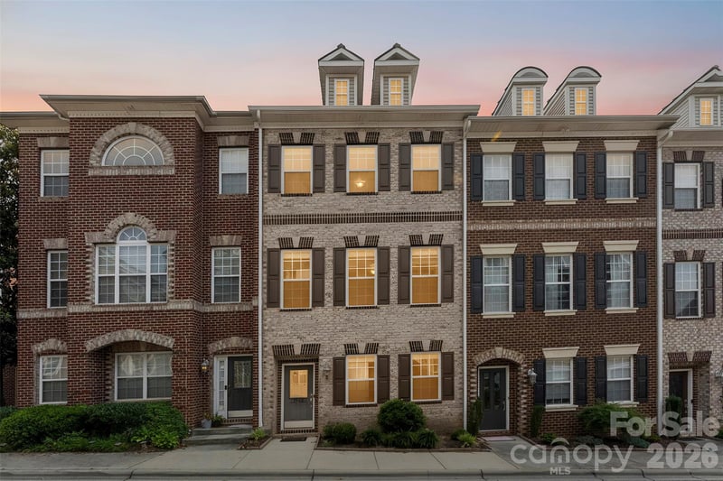 160 Winpole Ln, Charlotte, NC 28273