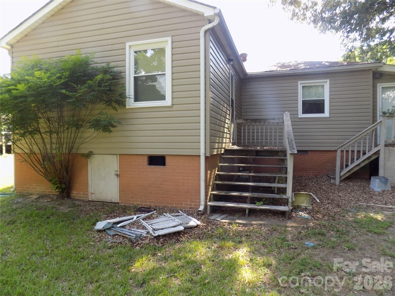 308 Vine St, Gastonia, NC 28052
