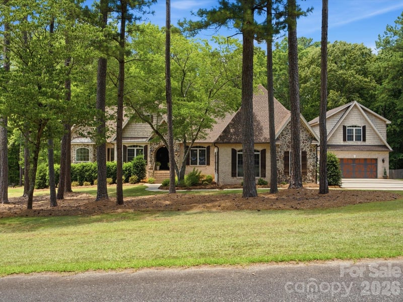 2894 Lakeshore Dr, Chester, SC 29706