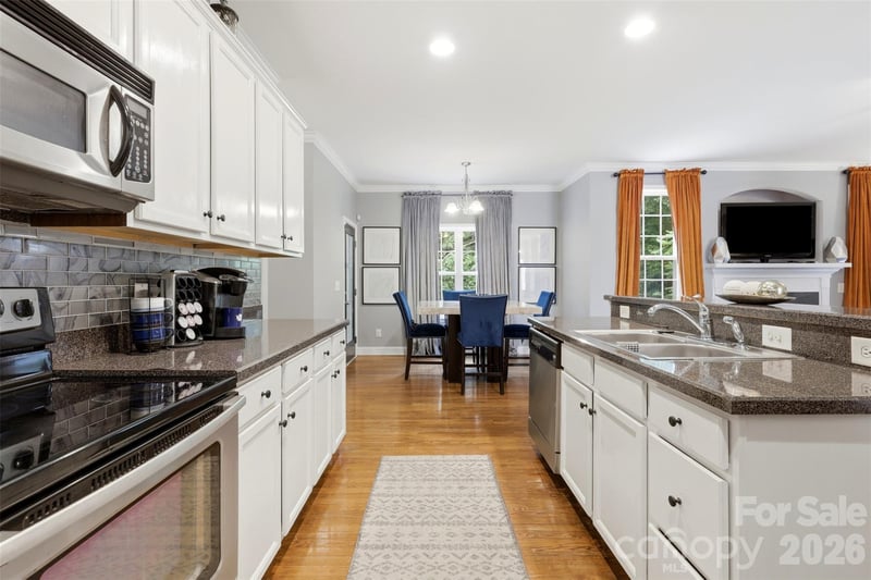 4550 Chestwood Ct, Rock Hill, SC 29732