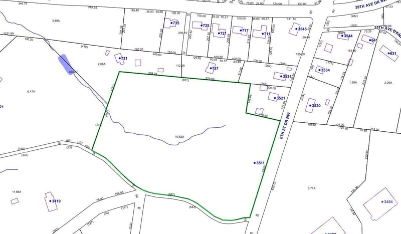 3511 6th Street Dr, Hickory, NC 28601