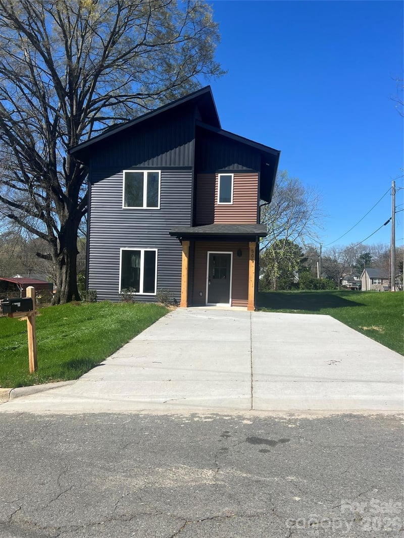 69 Bennett St, Wadesboro, NC 28170