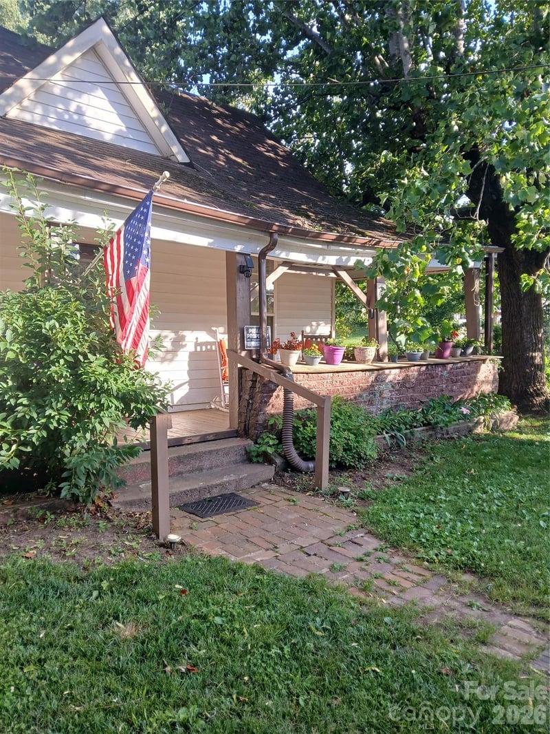344 Haywood St, Asheville, NC 28801