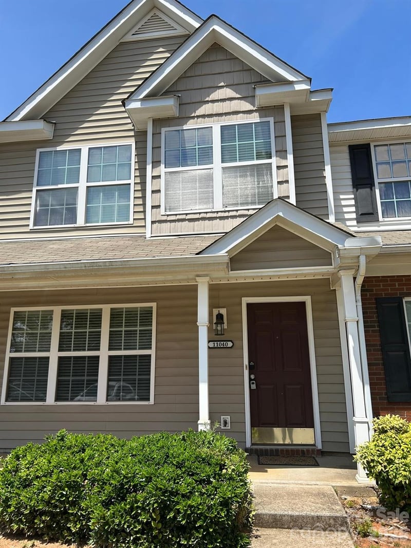 11040 Derryrush Dr, Charlotte, NC 28213