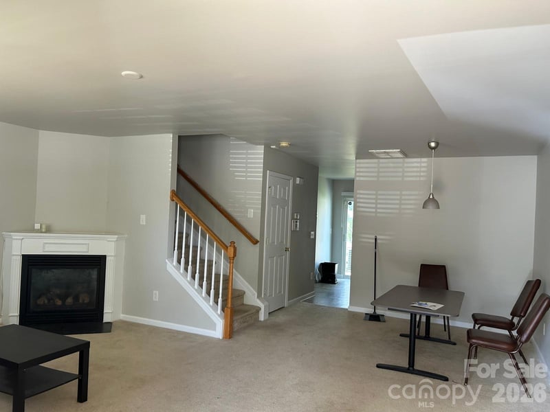 11040 Derryrush Dr, Charlotte, NC 28213