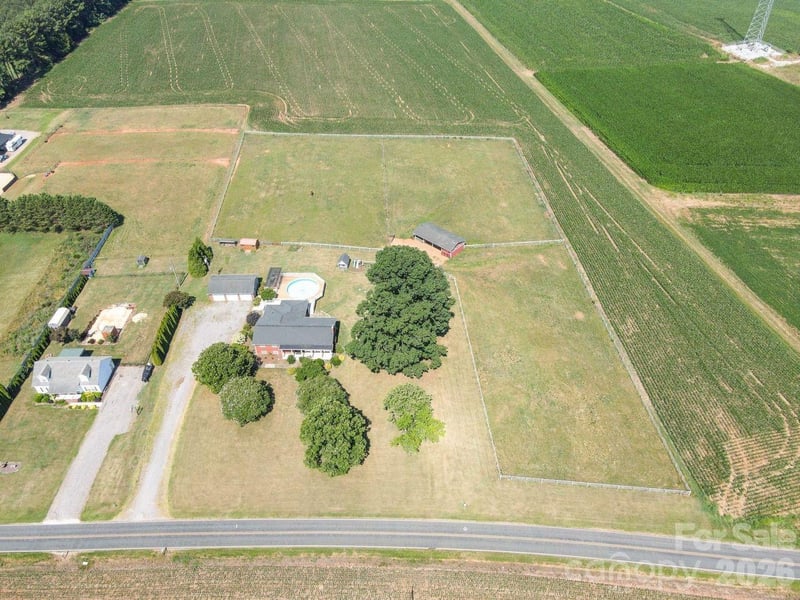 809 New Sterling Rd, Stony Point, NC 28678