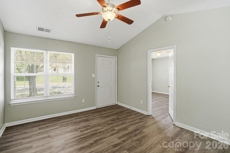 2928 Westwinds Ct, Charlotte, NC 28214
