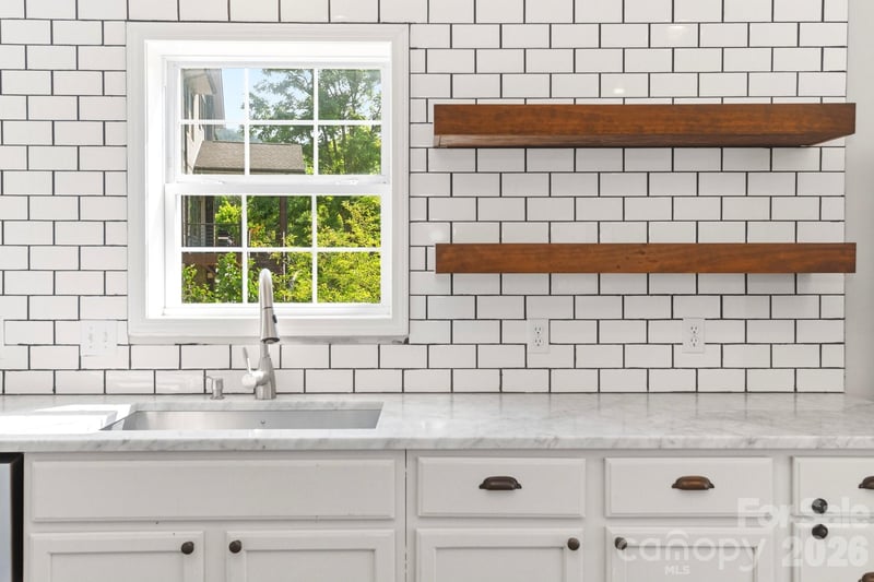 404 Stratford Rd, Asheville, NC 28804