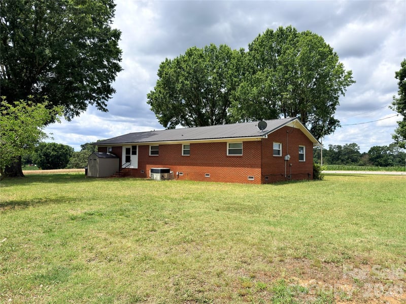 2629 Upper White Store Rd, Peachland, NC 28133