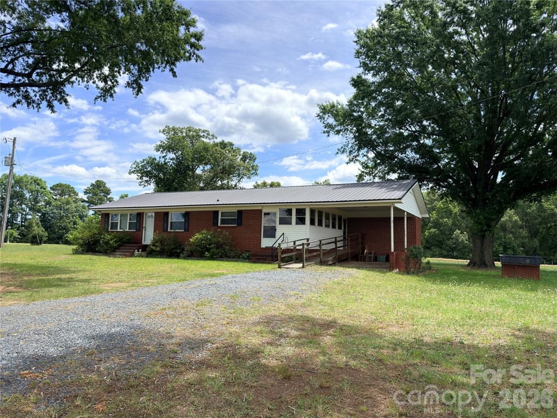 2629 Upper White Store Rd, Peachland, NC 28133